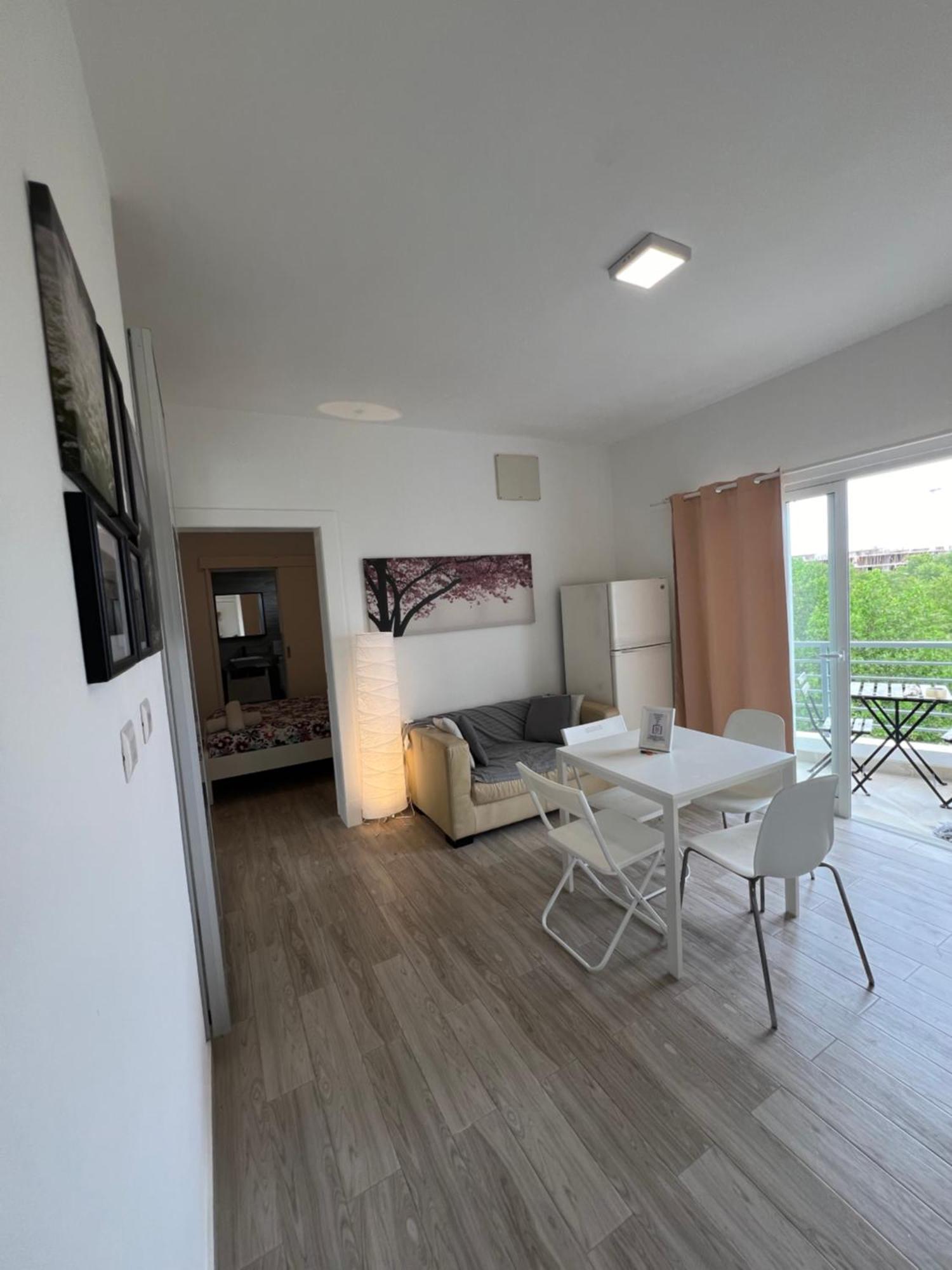 One Suite Beach Club Appartment 푼타 카나 외부 사진